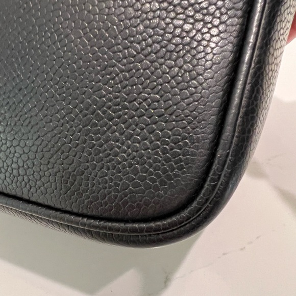 ‼️SOLD‼️ Chanel Vintage CC Timeless Caviar Vanity Cosmetic Makeup Case Black - Picture 6 of 16